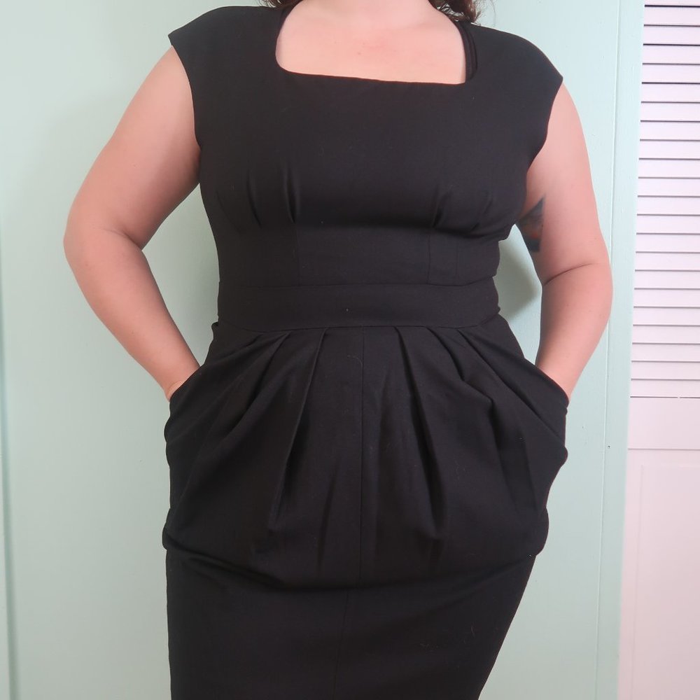 Size 12 Ann Taylor a-line black dress with pockets